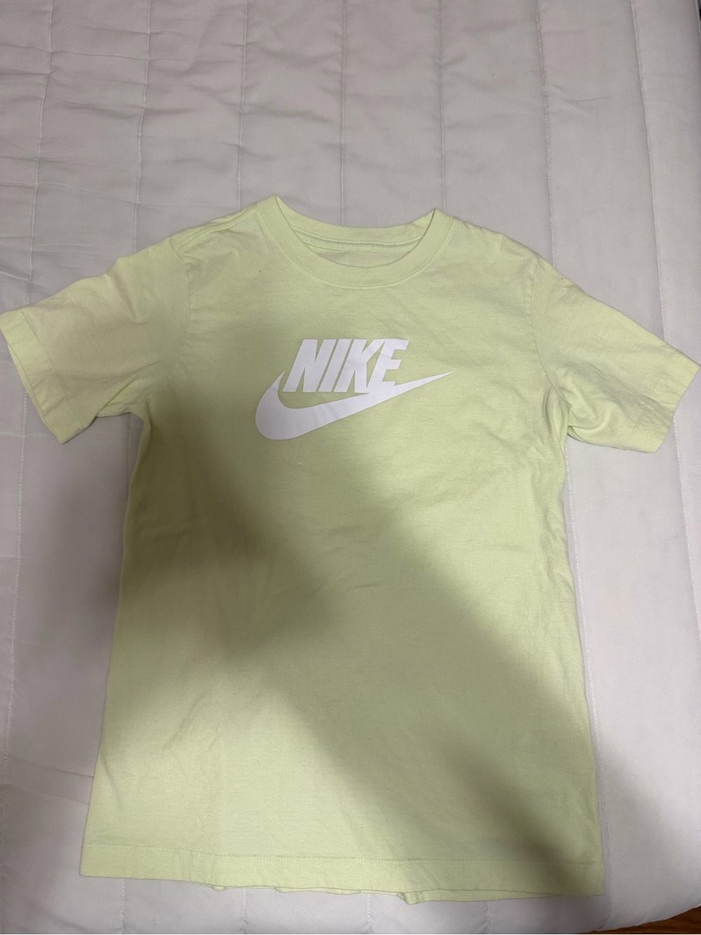 💥 KIDS Nike Short-Sleeve Logo Tee